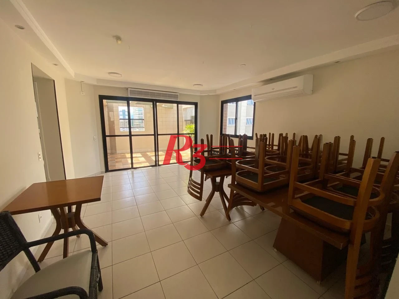 Apartamento à venda, 159 m² por R$ 990.000,00 - Gonzaga - Santos/SP