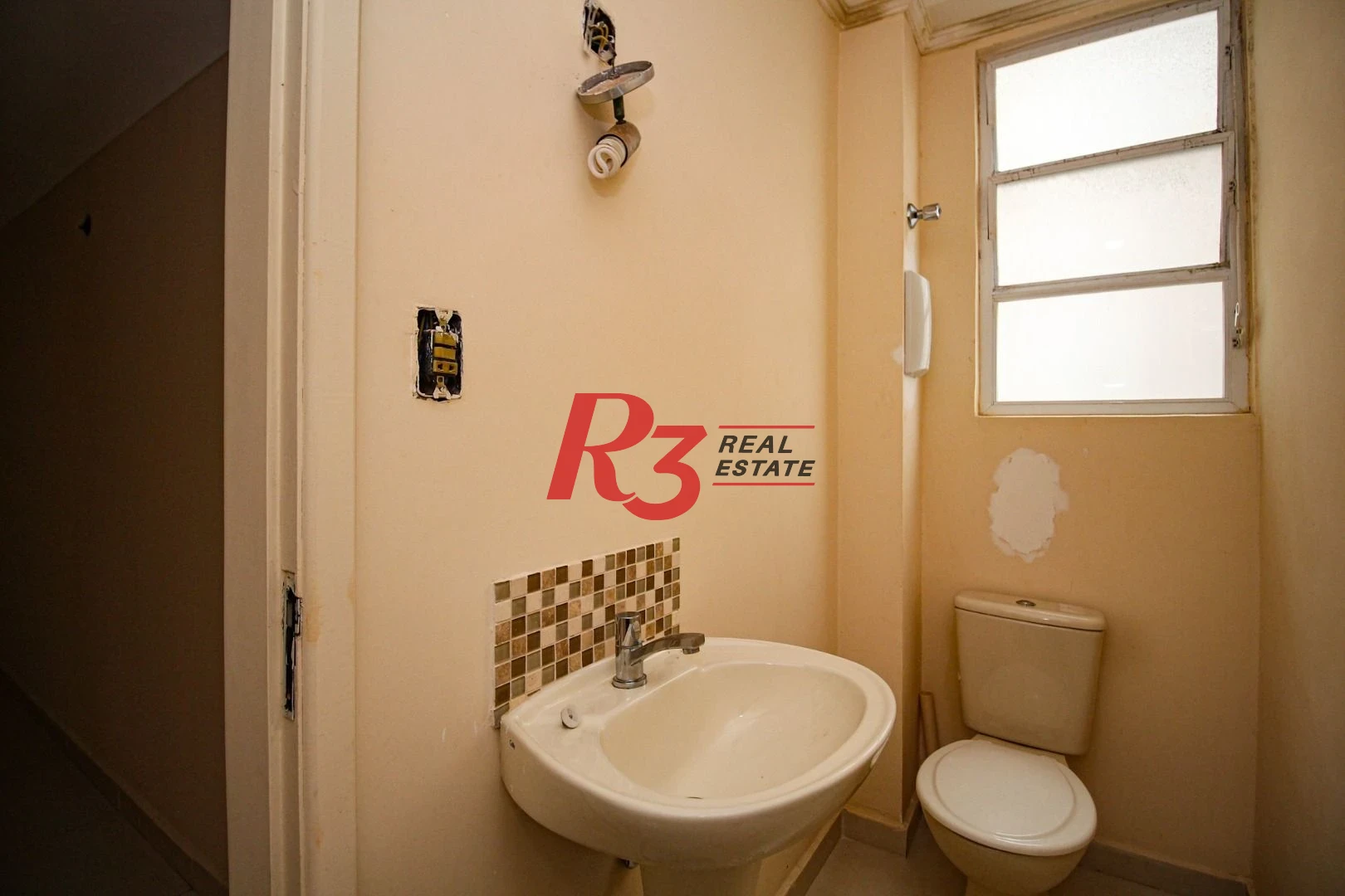 Sala, 55 m² - venda por R$ 300.000,00 ou aluguel por R$ 3.500,02/mês - Gonzaga - Santos/SP