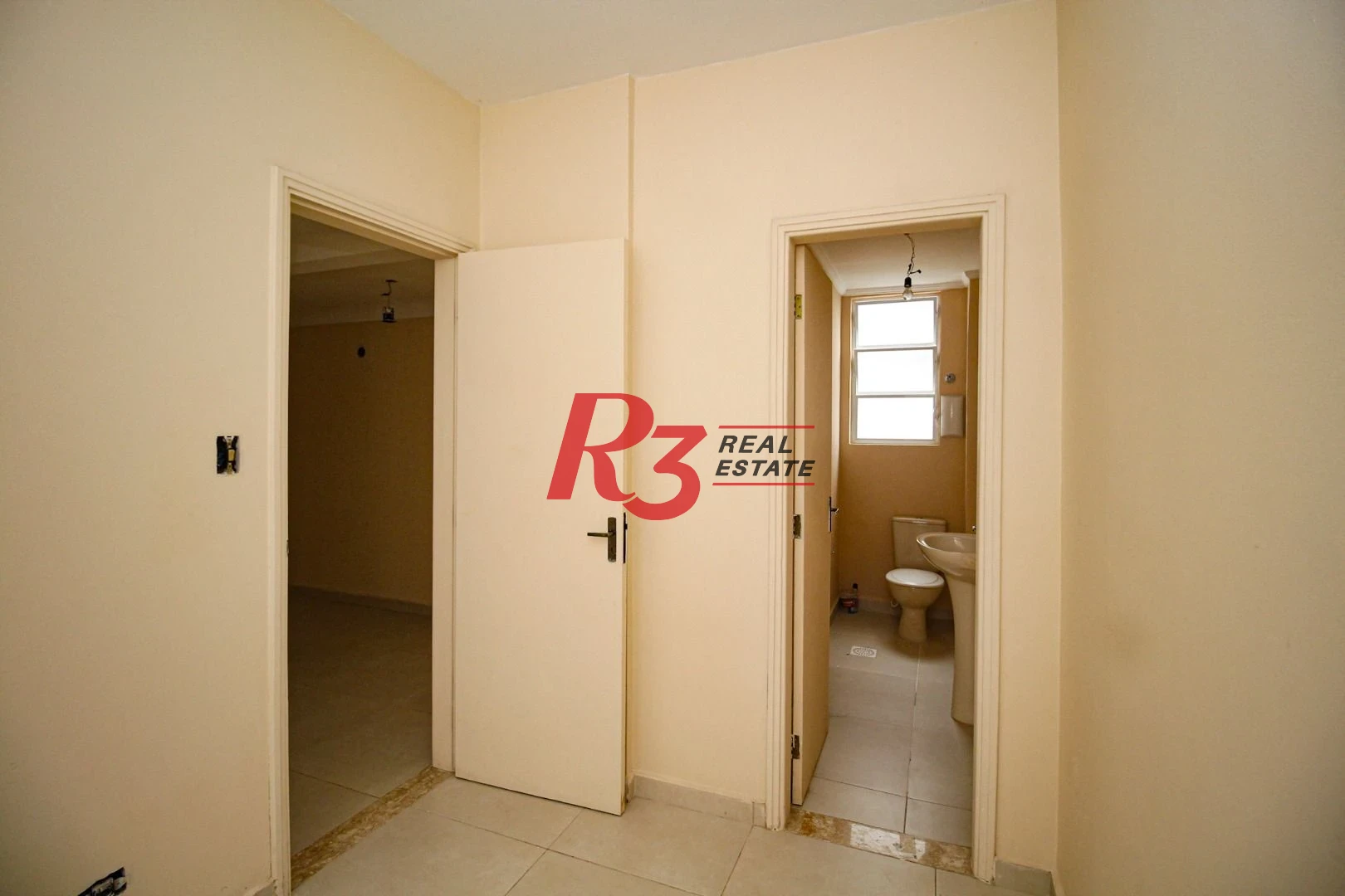 Sala, 55 m² - venda por R$ 300.000,00 ou aluguel por R$ 3.500,02/mês - Gonzaga - Santos/SP