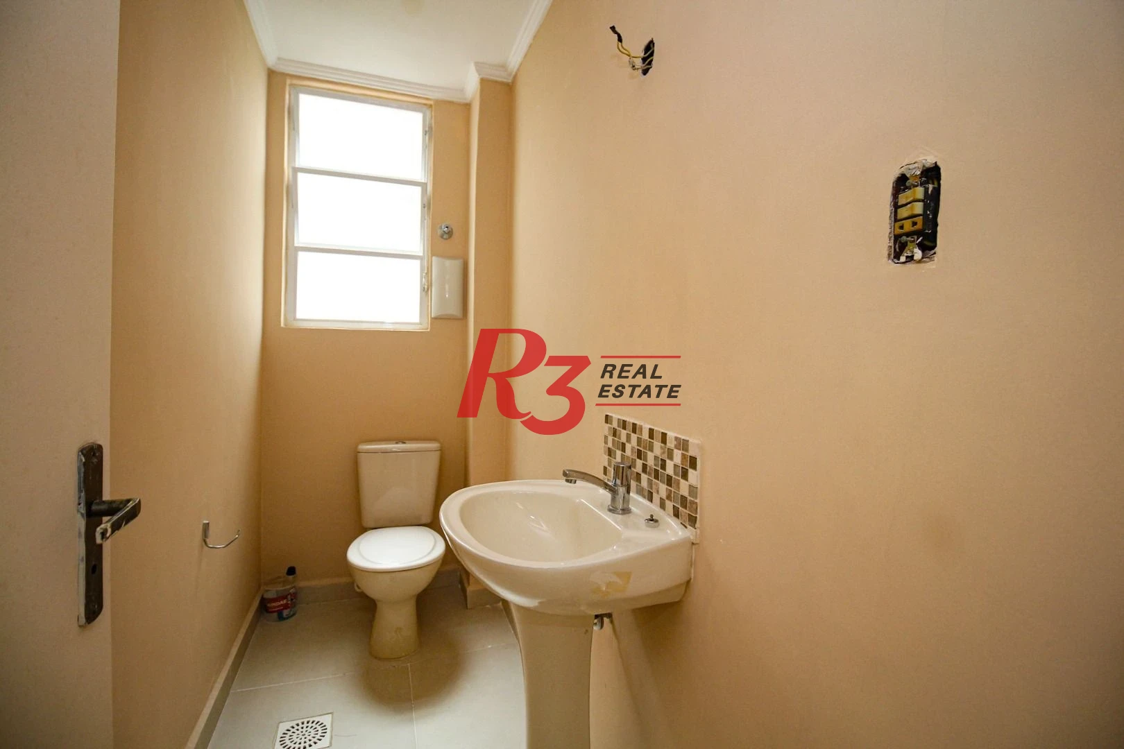 Sala, 55 m² - venda por R$ 300.000,00 ou aluguel por R$ 3.500,02/mês - Gonzaga - Santos/SP
