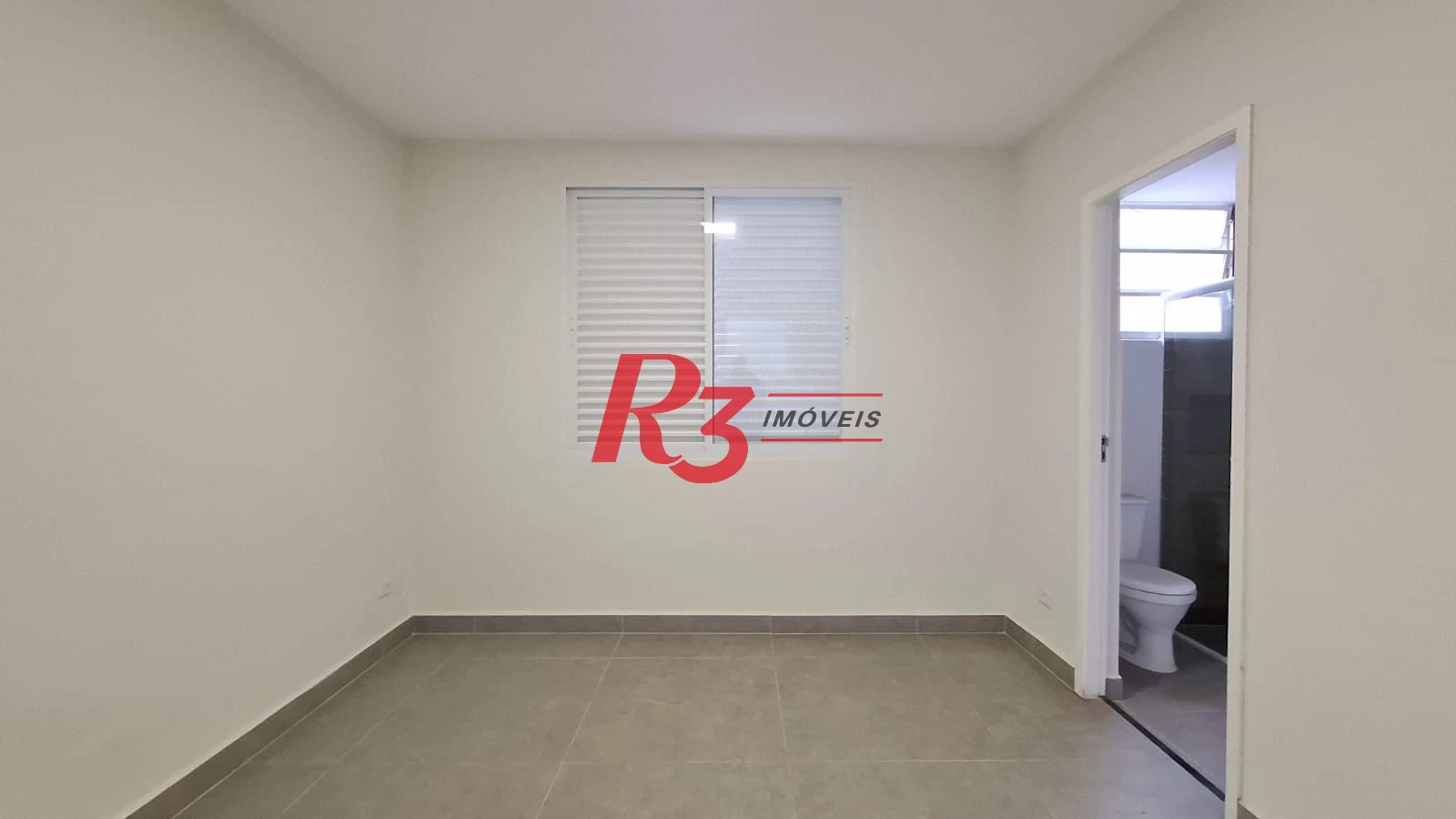 Apartamento com 2 dormitórios para alugar, 59 m² por R$ 3.800,00/mês - Boqueirão - Santos/SP