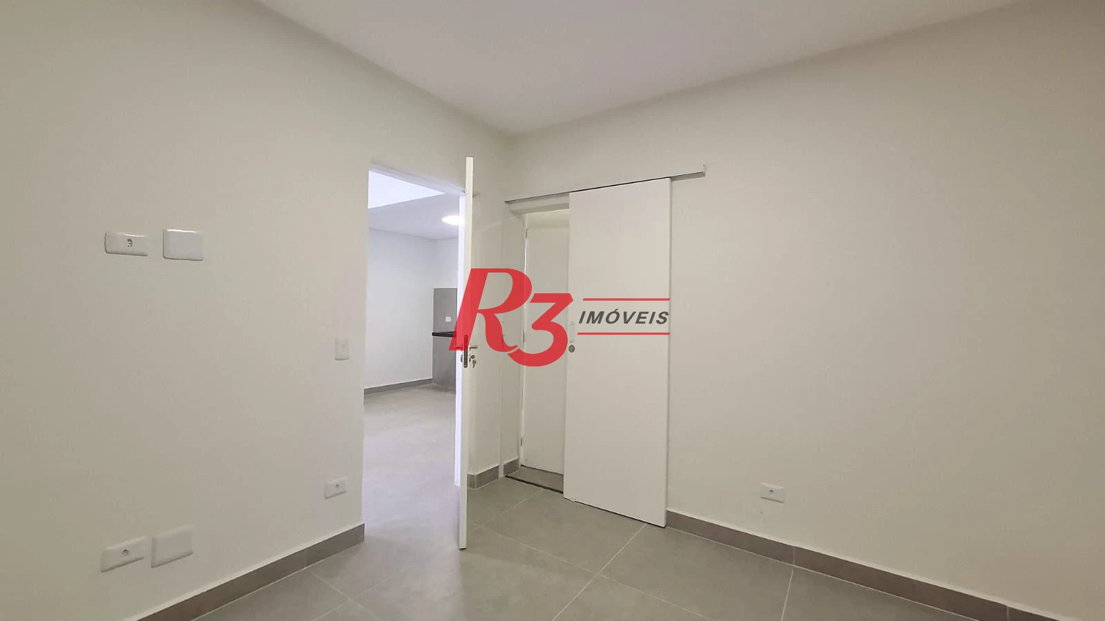 Apartamento com 2 dormitórios para alugar, 59 m² por R$ 3.800,00/mês - Boqueirão - Santos/SP