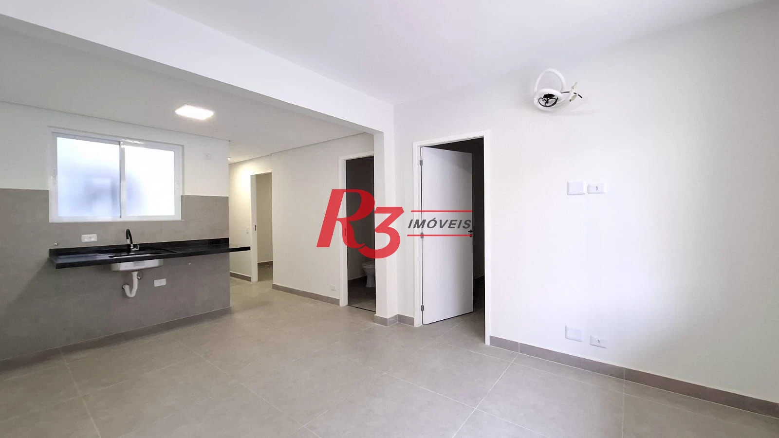 Apartamento com 2 dormitórios para alugar, 59 m² por R$ 3.800,00/mês - Boqueirão - Santos/SP