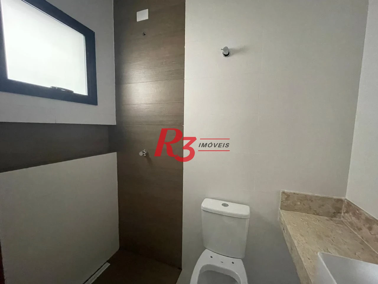 Village com 2 dormitórios à venda, 88 m² por R$ 820.000,00 - Ponta da Praia - Santos/SP