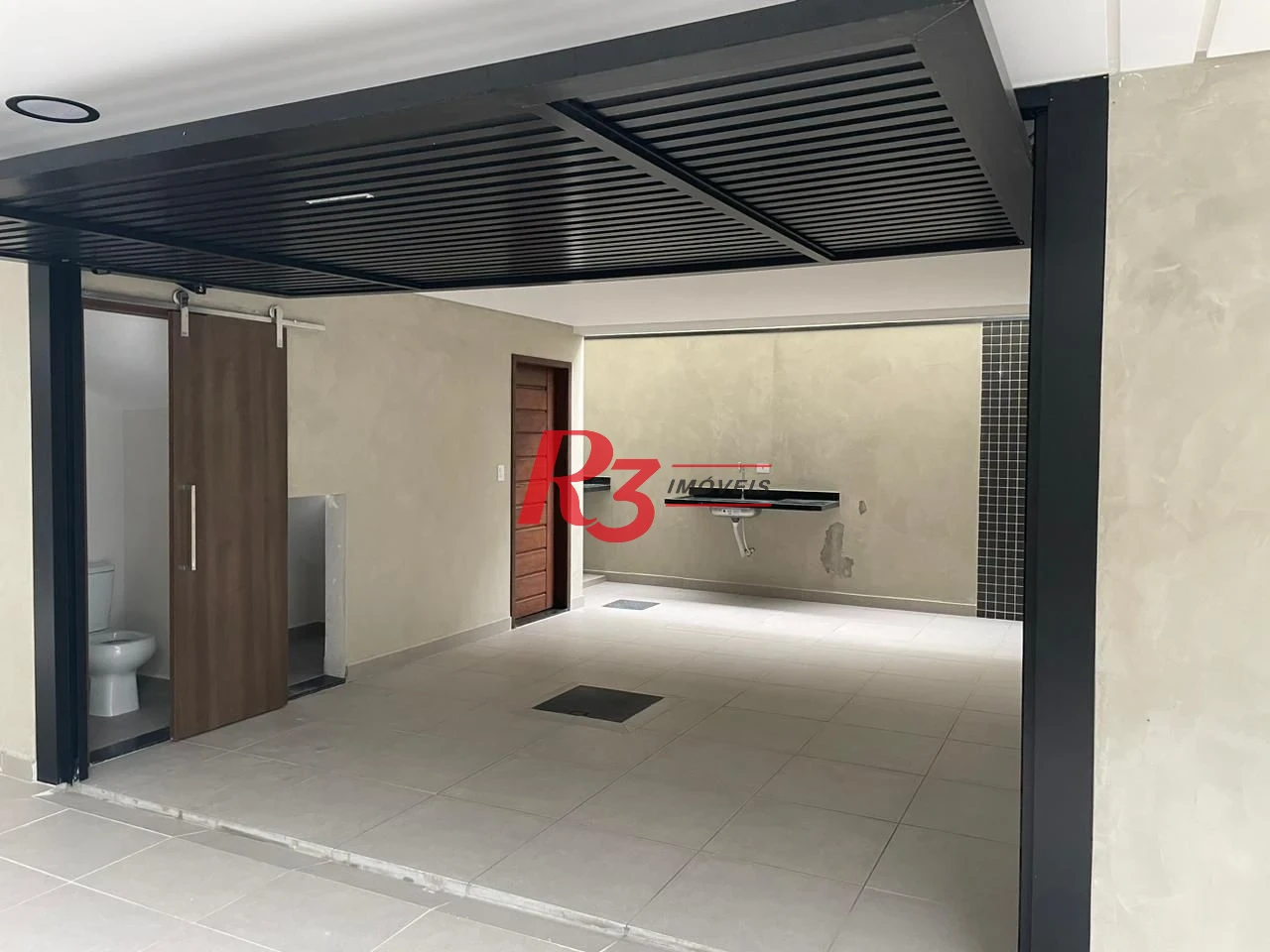 Village com 2 dormitórios à venda, 88 m² por R$ 820.000,00 - Ponta da Praia - Santos/SP