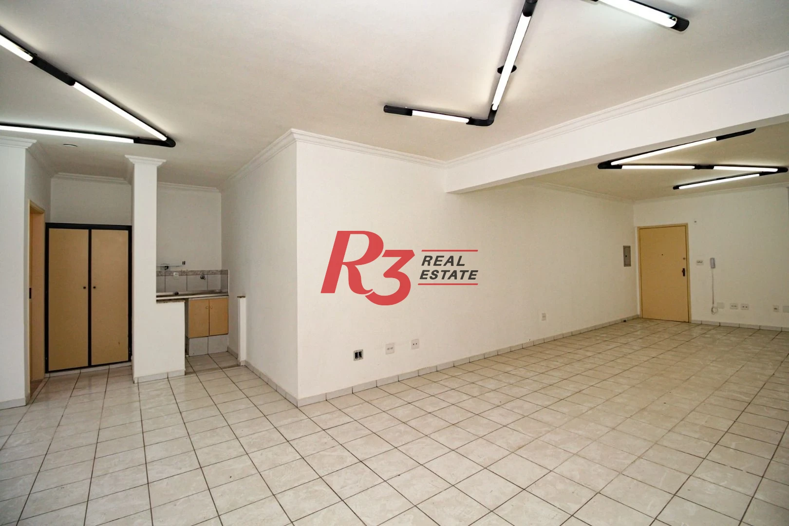 Sala, 65 m² - venda por R$ 300.000,00 ou aluguel por R$ 4.196,00/mês - Vila Matias - Santos/SP