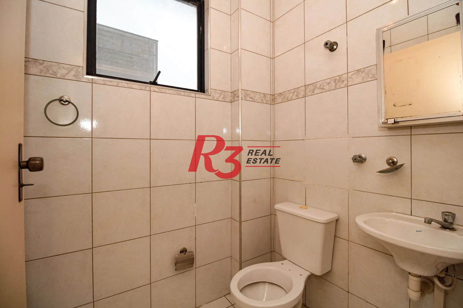 Sala, 65 m² - venda por R$ 300.000,00 ou aluguel por R$ 4.196,00/mês - Vila Matias - Santos/SP