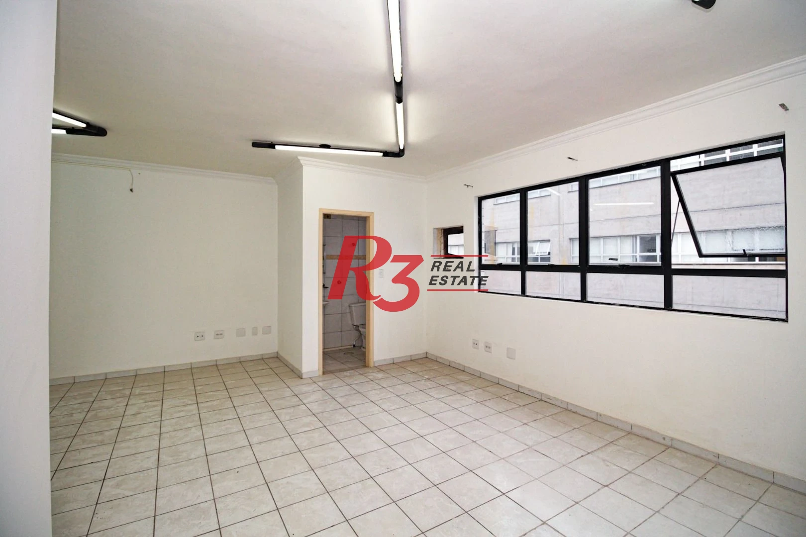Sala, 65 m² - venda por R$ 300.000,00 ou aluguel por R$ 4.196,00/mês - Vila Matias - Santos/SP