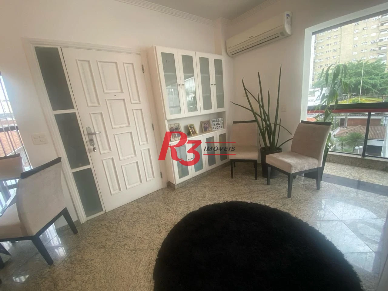 Apartamento com 3 dormitórios à venda, 140 m² por R$ 1.170.000,00 - Embaré - Santos/SP