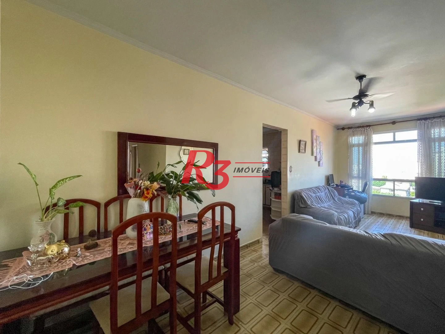 Apartamento com 2 dormitórios à venda, 100 m² por R$ 520.000,00 - Marapé - Santos/SP