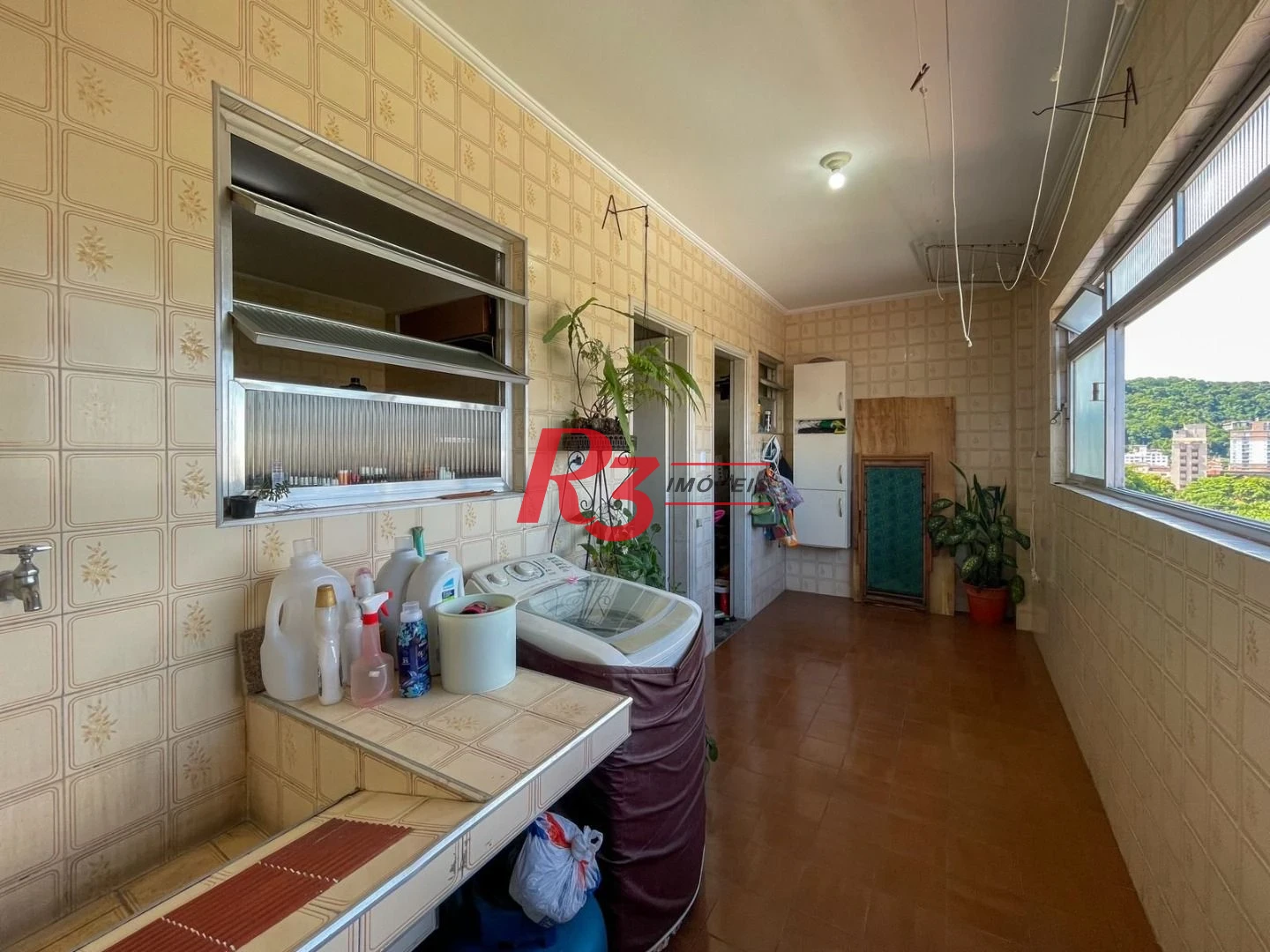 Apartamento com 2 dormitórios à venda, 100 m² por R$ 520.000,00 - Marapé - Santos/SP