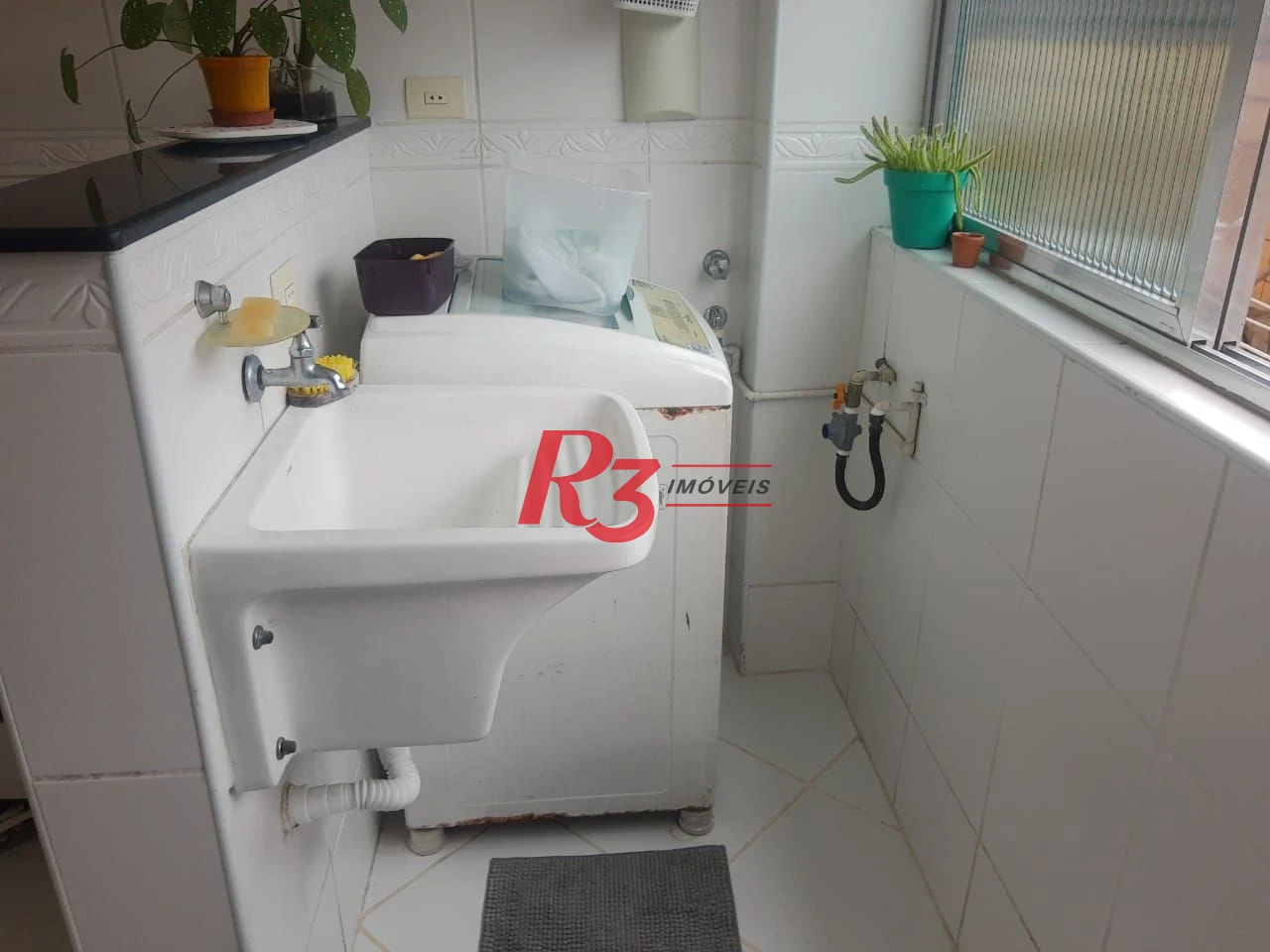 Apartamento à venda, 76 m² por R$ 535.000,00 - Gonzaga - Santos/SP