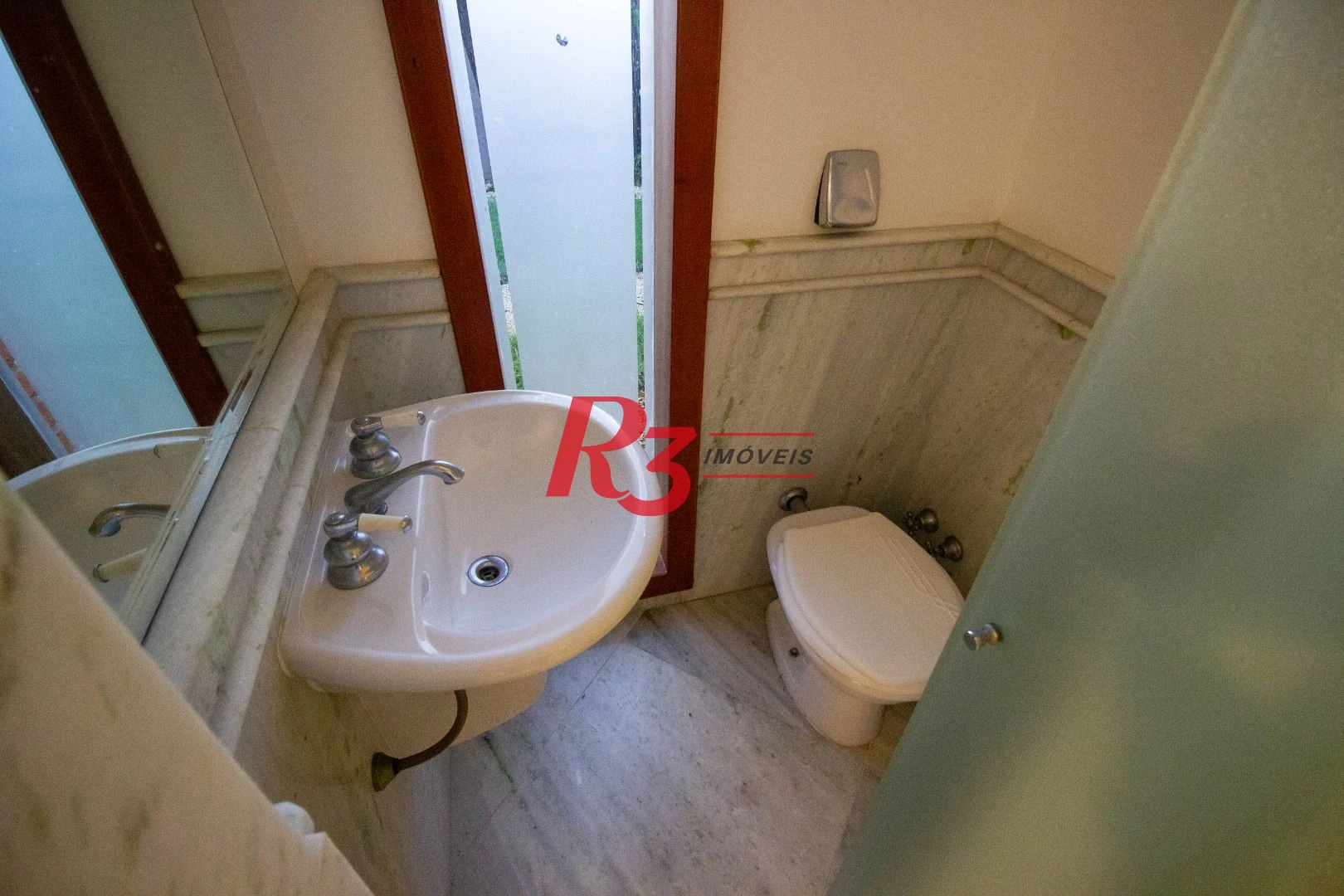 Casa com 5 dormitórios à venda, 700 m² por R$ 8.000.000,00 - Acapulco - Guarujá/SP