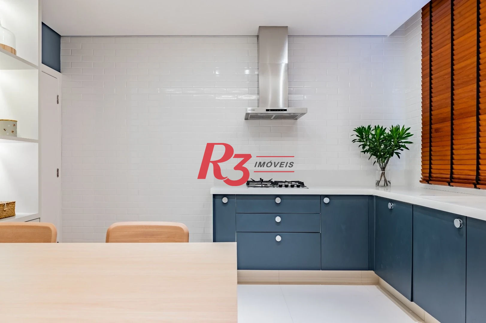 Apartamento com 3 dormitórios à venda, 234 m² por R$ 3.500.000,00 - Boqueirão - Santos/SP