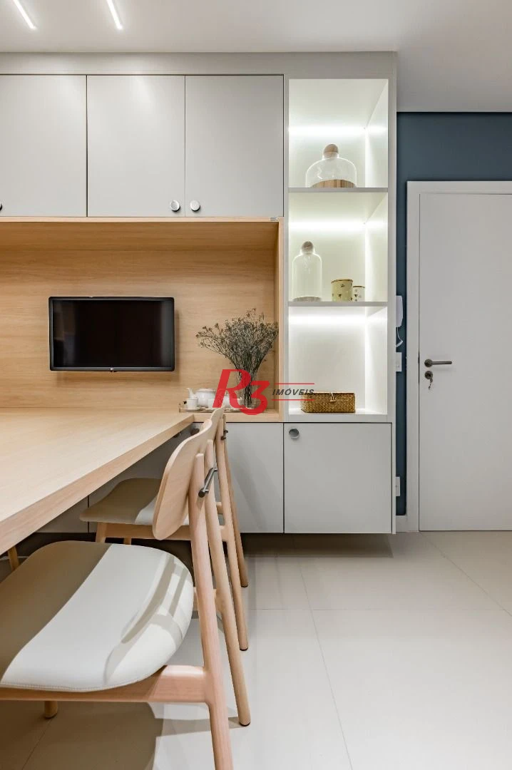 Apartamento com 3 dormitórios à venda, 234 m² por R$ 3.500.000,00 - Boqueirão - Santos/SP