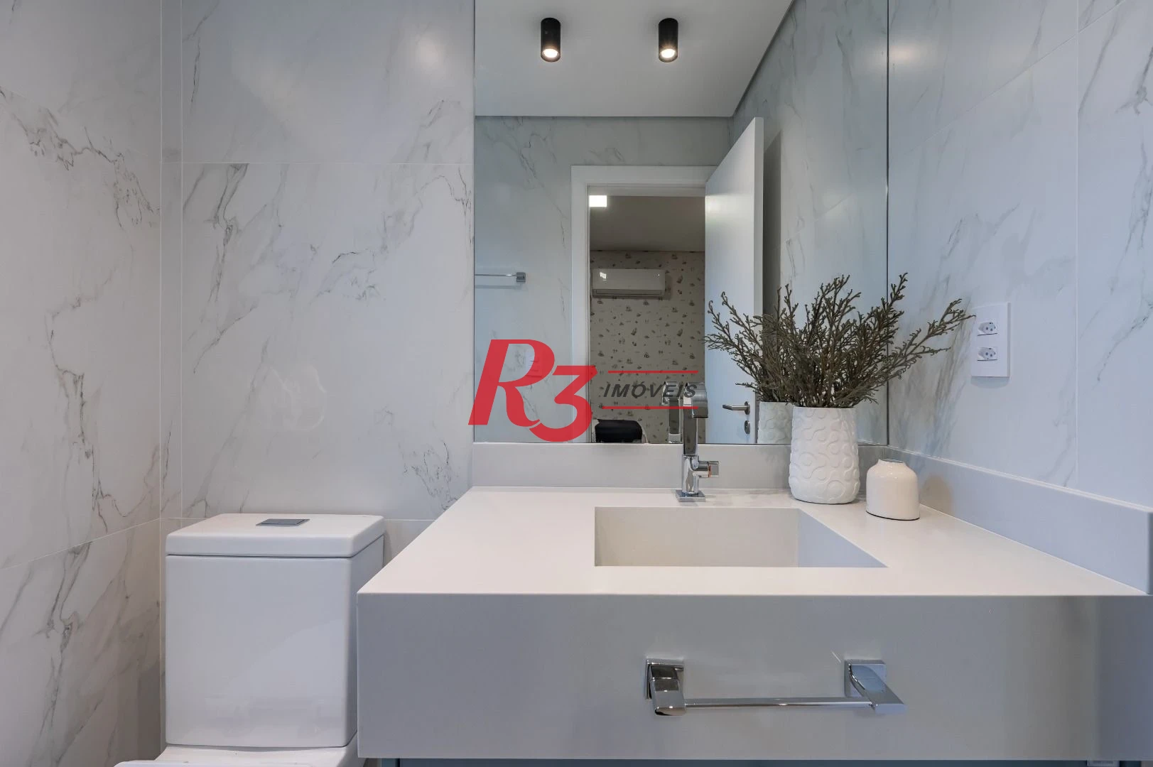 Apartamento com 3 dormitórios à venda, 234 m² por R$ 3.500.000,00 - Boqueirão - Santos/SP