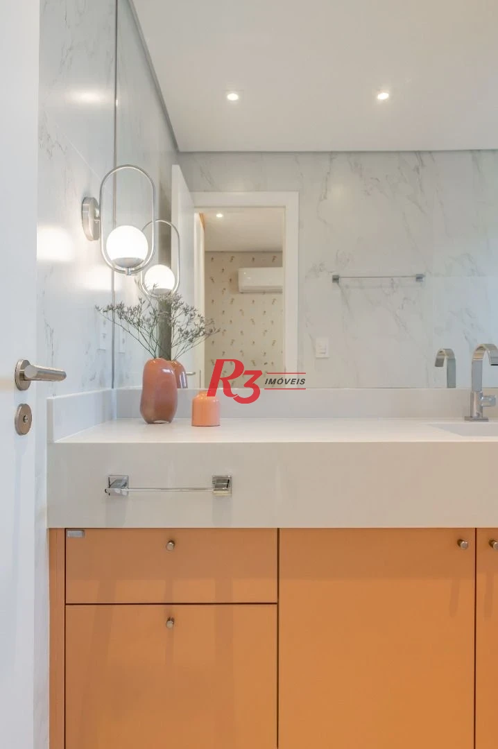 Apartamento com 3 dormitórios à venda, 234 m² por R$ 3.500.000,00 - Boqueirão - Santos/SP