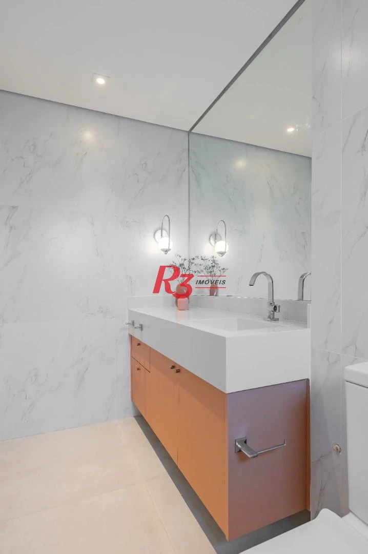 Apartamento com 3 dormitórios à venda, 234 m² por R$ 3.500.000,00 - Boqueirão - Santos/SP