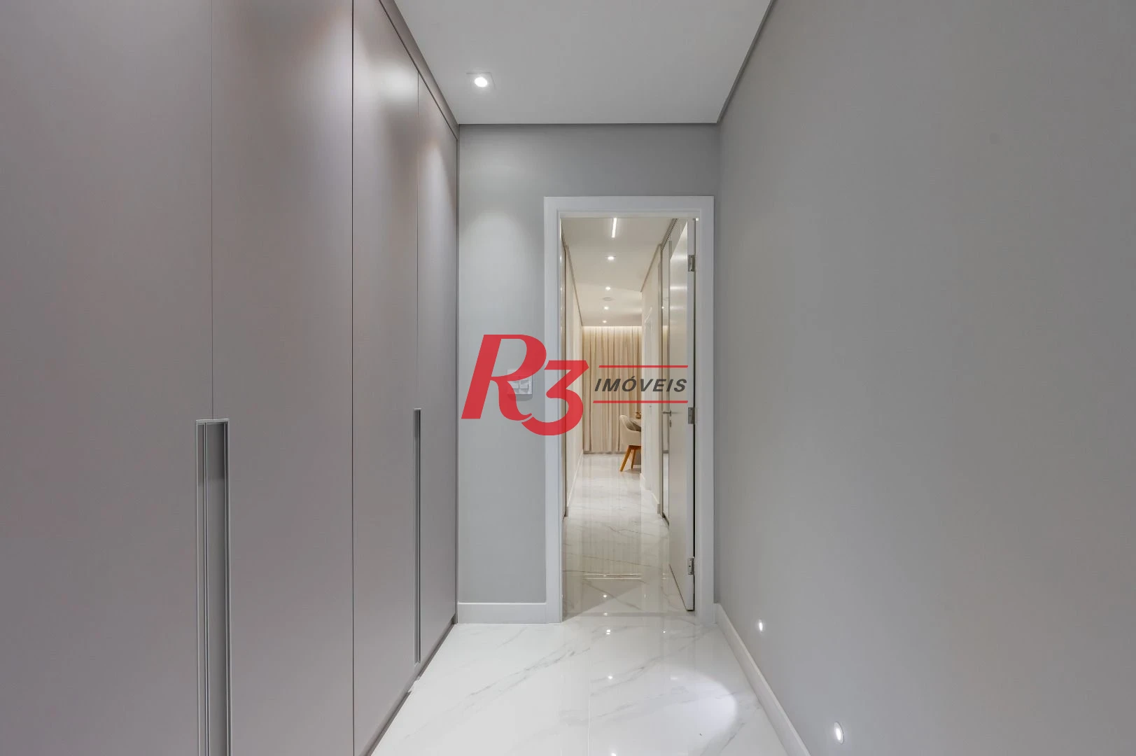 Apartamento com 3 dormitórios à venda, 234 m² por R$ 3.500.000,00 - Boqueirão - Santos/SP