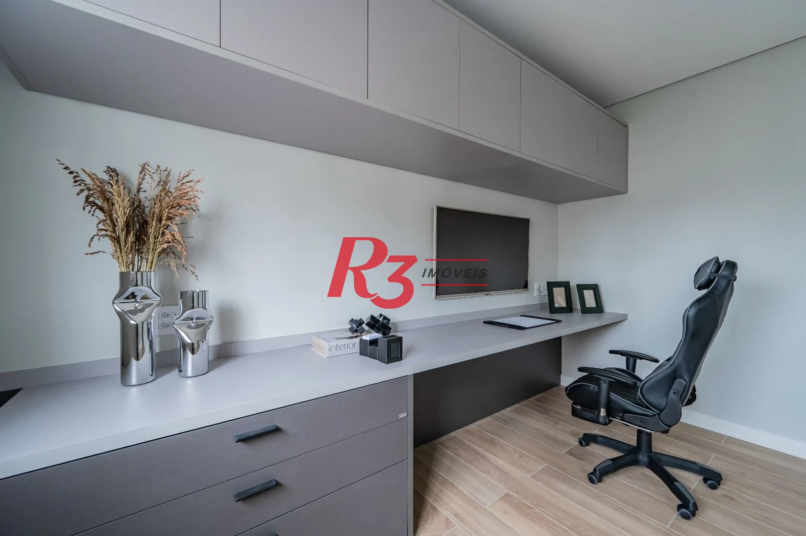 Apartamento com 3 dormitórios à venda, 234 m² por R$ 3.500.000,00 - Boqueirão - Santos/SP
