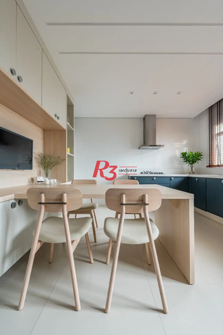 Apartamento com 3 dormitórios à venda, 234 m² por R$ 3.500.000,00 - Boqueirão - Santos/SP