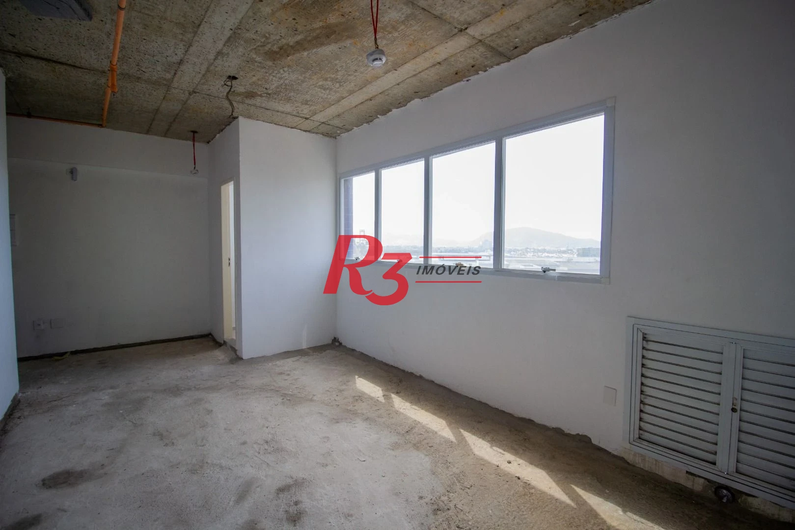 Sala à venda, 35 m² por R$ 354.123,00 - Ponta da Praia - Santos/SP