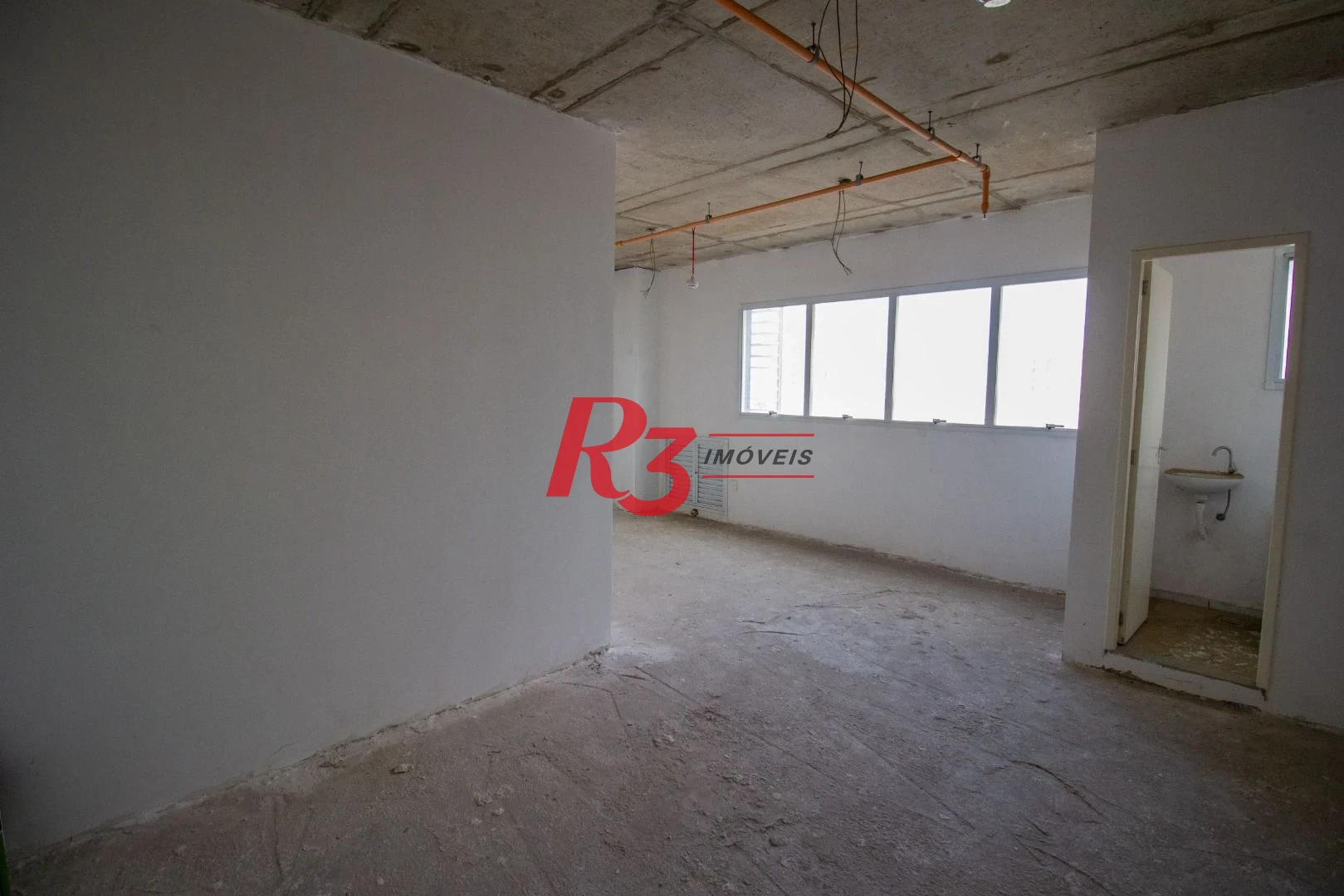 Sala à venda, 35 m² por R$ 354.123,00 - Ponta da Praia - Santos/SP