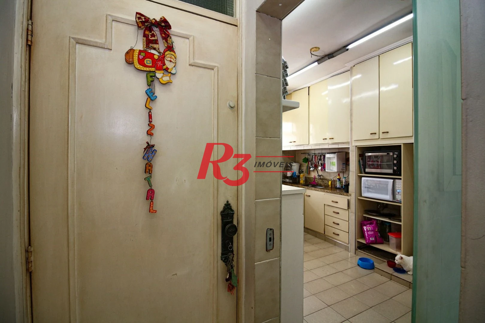 Apartamento com 3 dormitórios à venda, 146 m² por R$ 700.000,00 - Gonzaga - Santos/SP