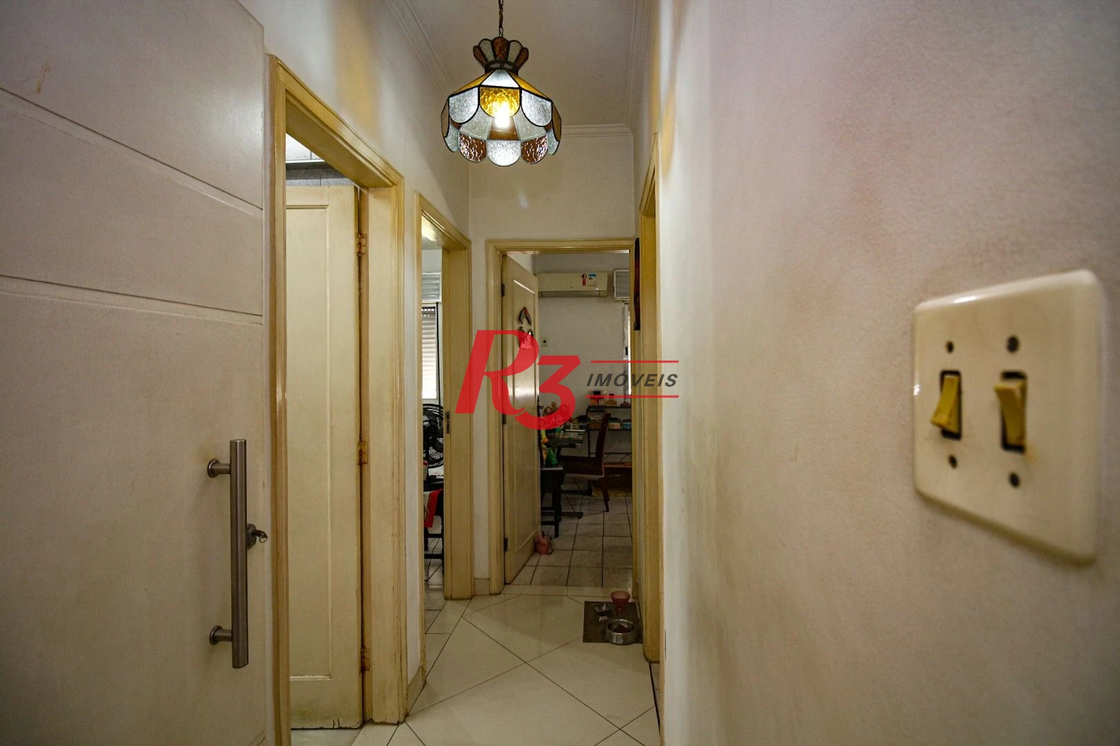 Apartamento com 3 dormitórios à venda, 146 m² por R$ 700.000,00 - Gonzaga - Santos/SP