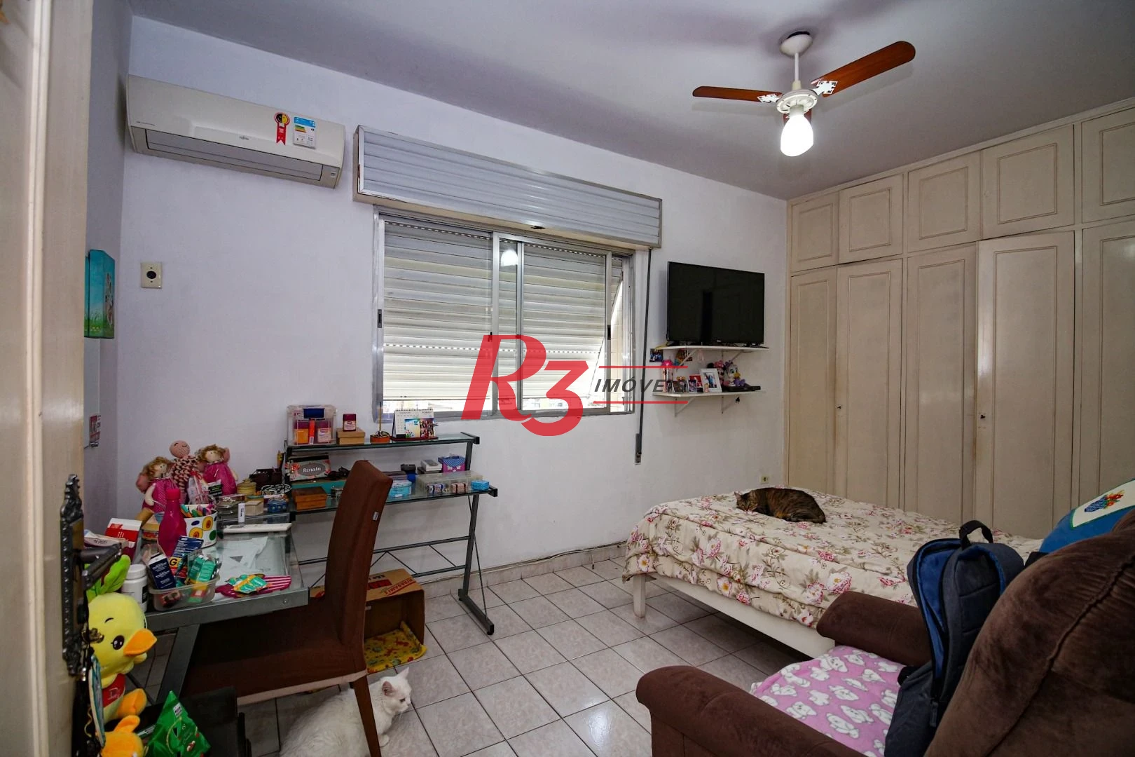 Apartamento com 3 dormitórios à venda, 146 m² por R$ 700.000,00 - Gonzaga - Santos/SP