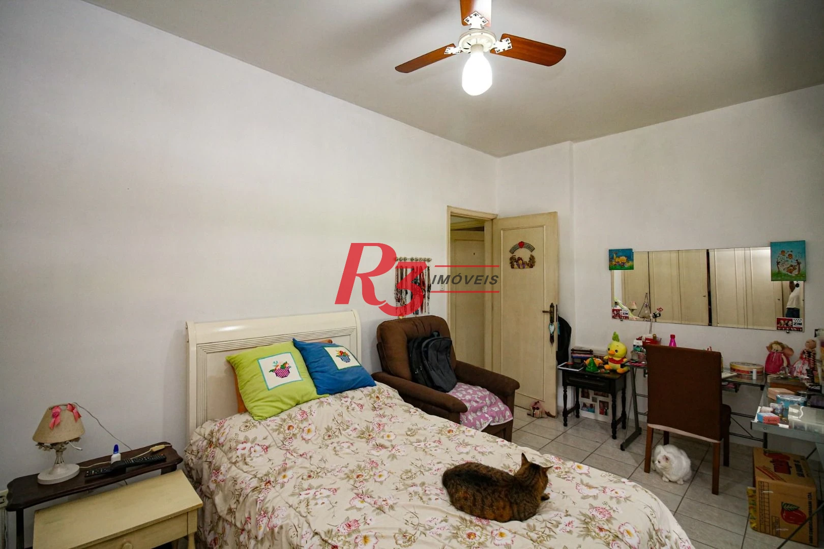 Apartamento com 3 dormitórios à venda, 146 m² por R$ 700.000,00 - Gonzaga - Santos/SP