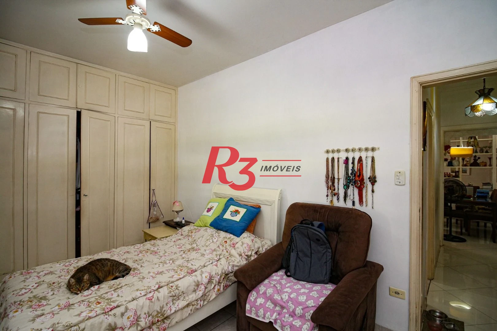 Apartamento com 3 dormitórios à venda, 146 m² por R$ 700.000,00 - Gonzaga - Santos/SP