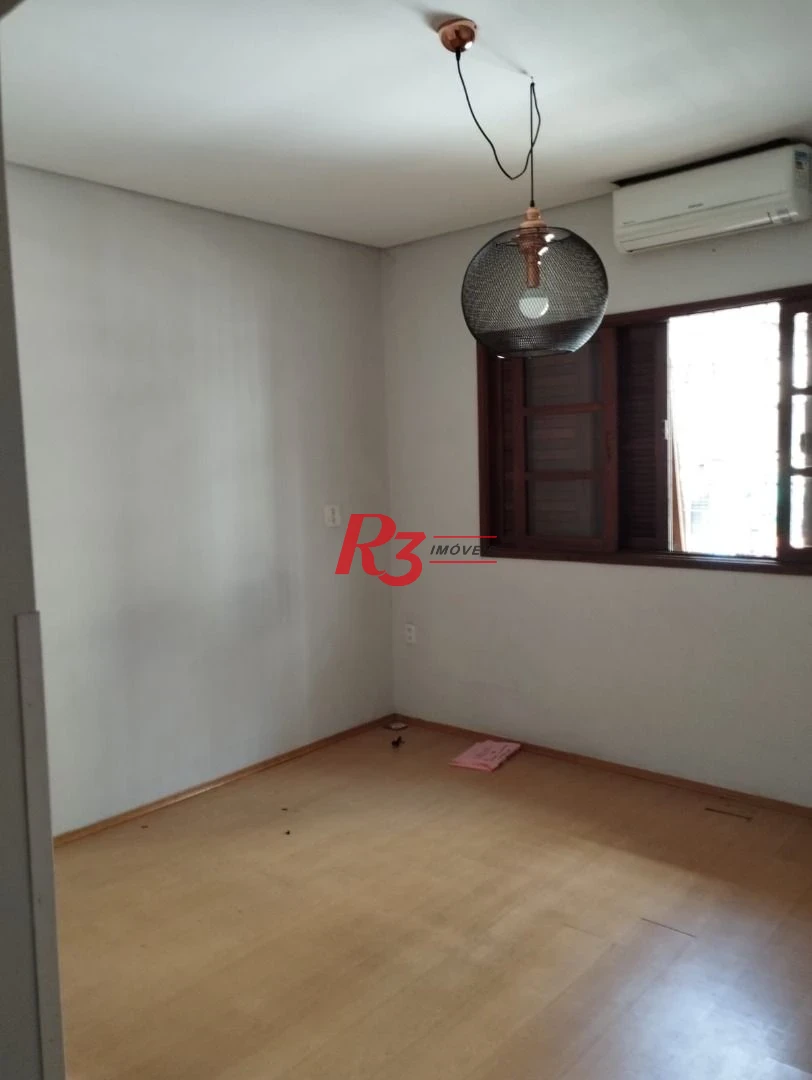 Sobrado à venda, 247 m² por R$ 1.590.000,00 - José Menino - Santos/SP