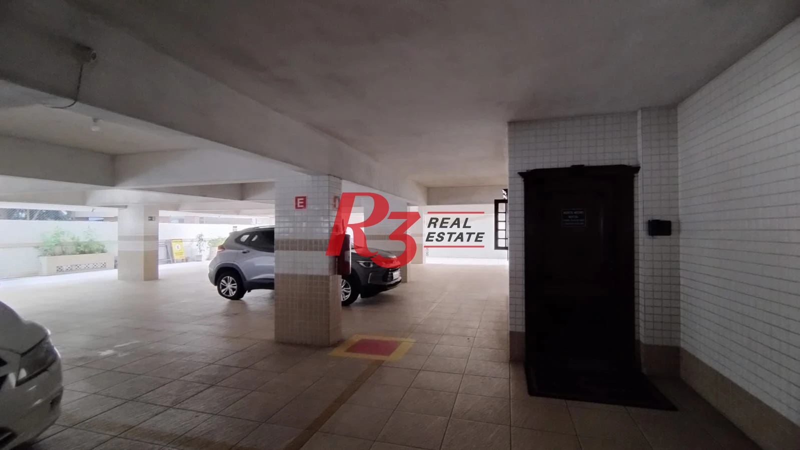 Apartamento com 1 dormitório à venda, 63 m² por R$ 480.000,00 - Gonzaga - Santos/SP