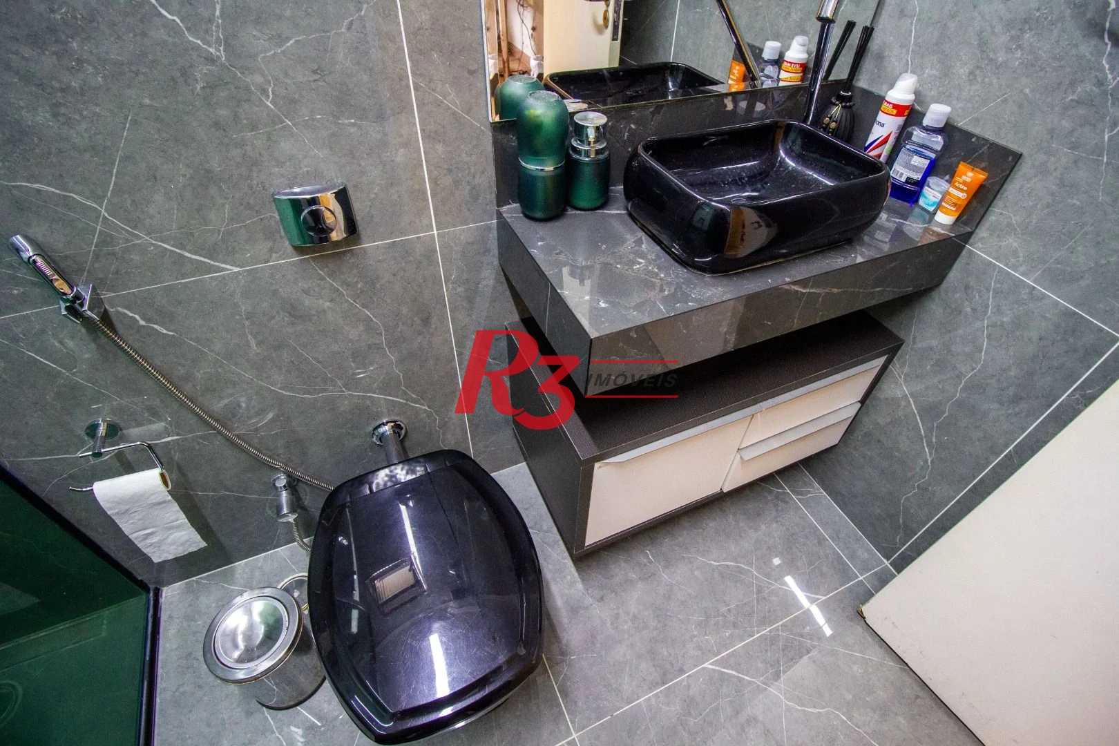 Casa com 3 dormitórios à venda, 189 m² por R$ 1.350.000,00 - Embaré - Santos/SP