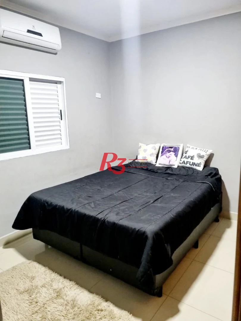 Sobrado à venda, 90 m² por R$ 360.000,00 - Caneleira - Santos/SP