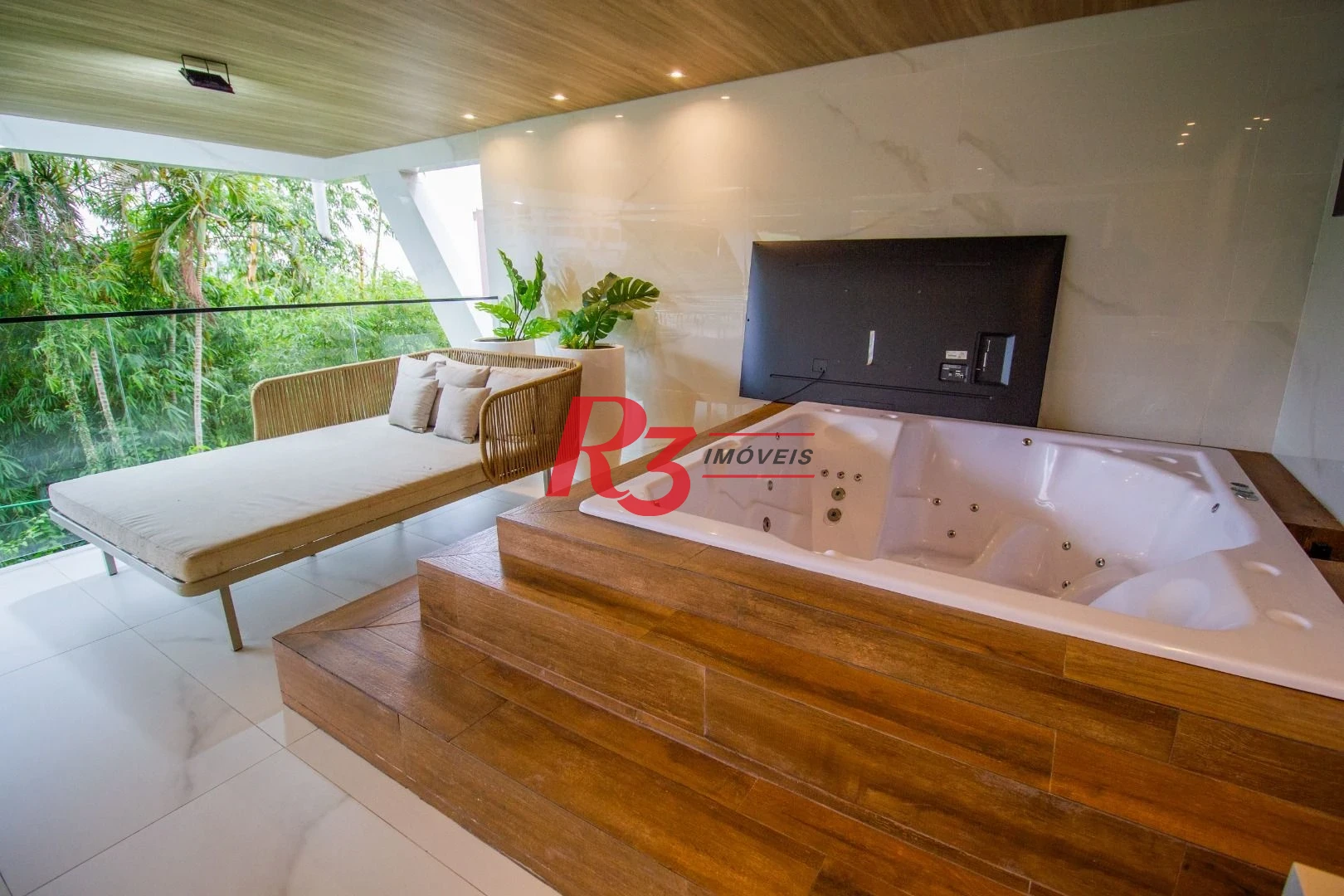 Casa com 4 dormitórios, 600 m² - venda por R$ 8.500.000,00 ou aluguel por R$ 50.000,00/mês - Marapé - Santos/SP
