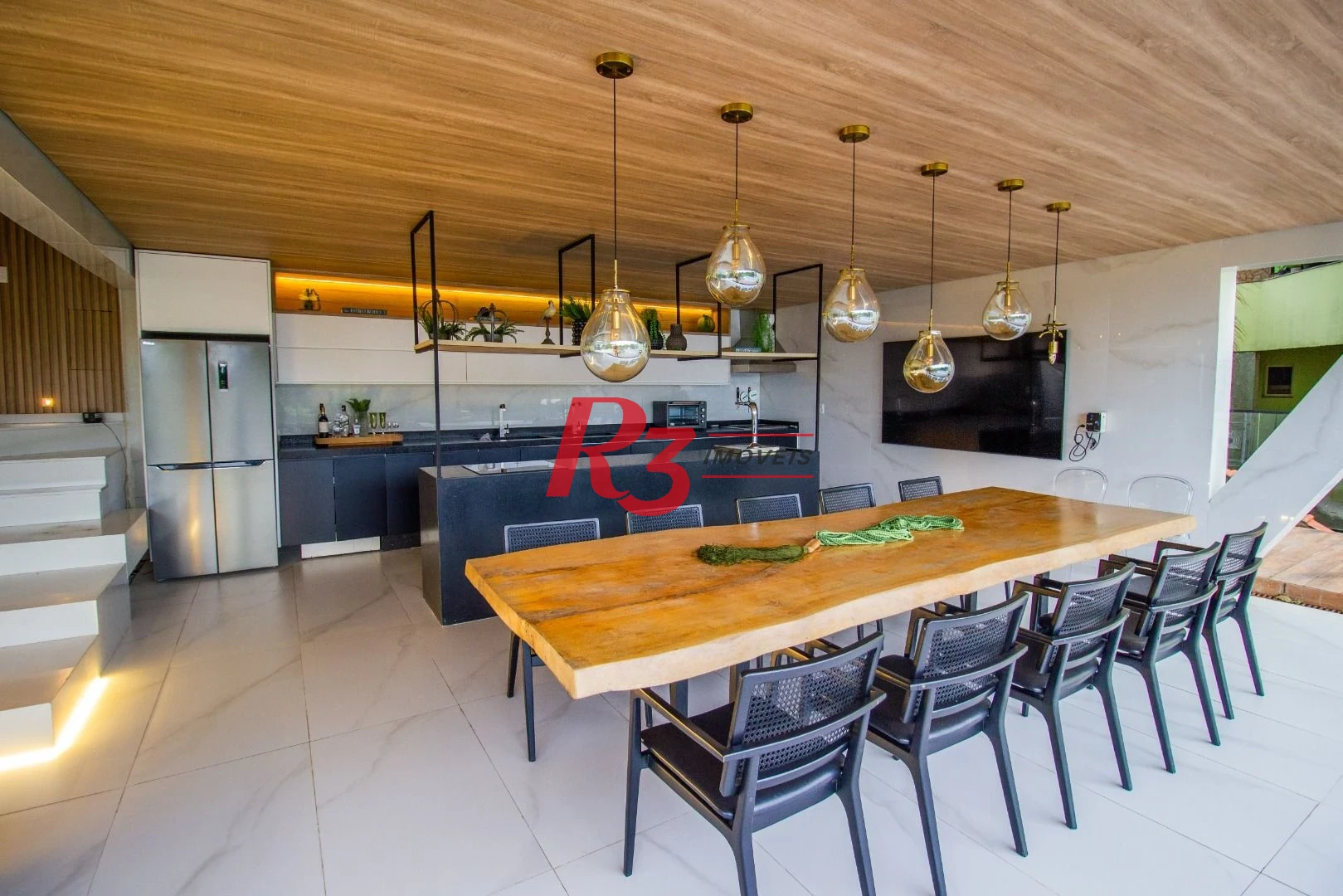 Casa com 4 dormitórios, 600 m² - venda por R$ 8.500.000,00 ou aluguel por R$ 50.000,00/mês - Marapé - Santos/SP