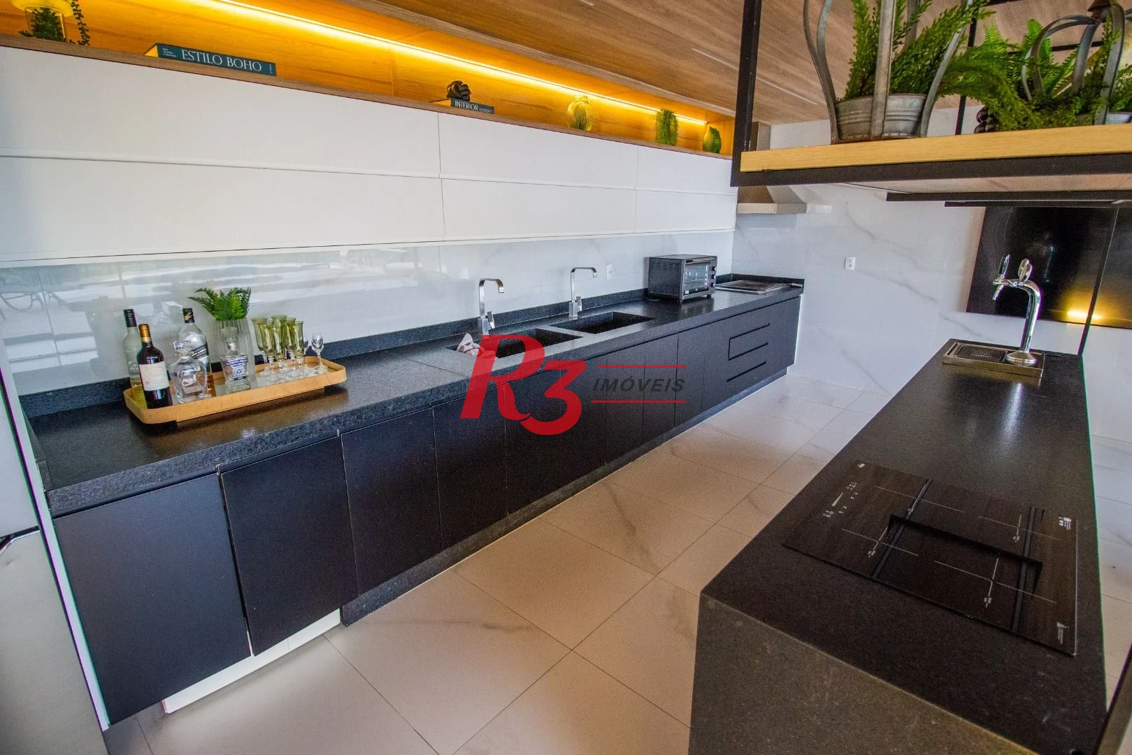 Casa com 4 dormitórios, 600 m² - venda por R$ 8.500.000,00 ou aluguel por R$ 50.000,00/mês - Marapé - Santos/SP