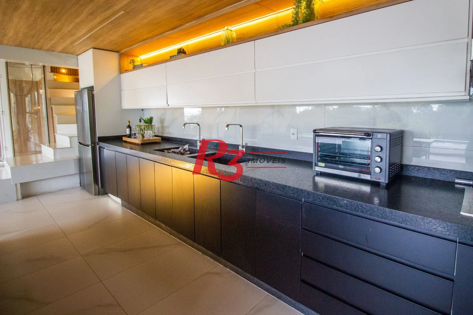 Casa com 4 dormitórios, 600 m² - venda por R$ 8.500.000,00 ou aluguel por R$ 50.000,00/mês - Marapé - Santos/SP