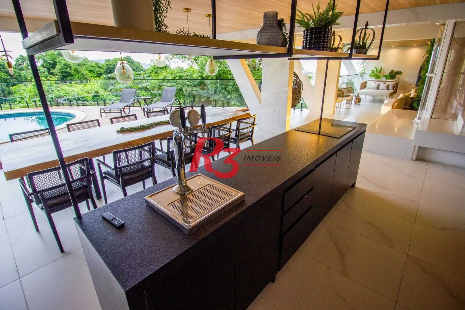 Casa com 4 dormitórios, 600 m² - venda por R$ 8.500.000,00 ou aluguel por R$ 50.000,00/mês - Marapé - Santos/SP