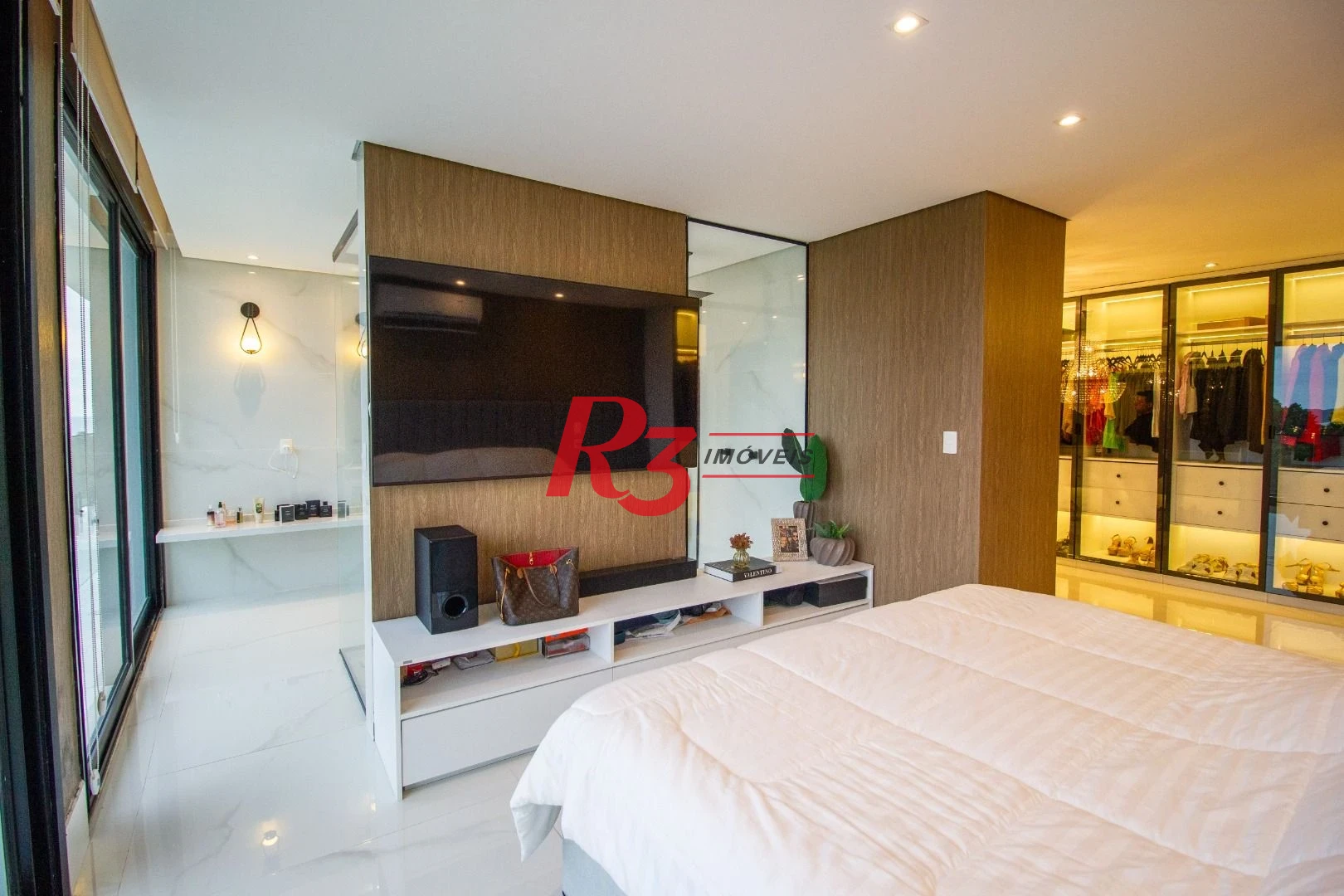 Casa com 4 dormitórios, 600 m² - venda por R$ 8.500.000,00 ou aluguel por R$ 50.000,00/mês - Marapé - Santos/SP