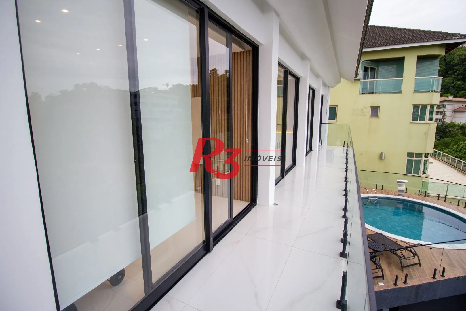 Casa com 4 dormitórios, 600 m² - venda por R$ 8.500.000,00 ou aluguel por R$ 50.000,00/mês - Marapé - Santos/SP