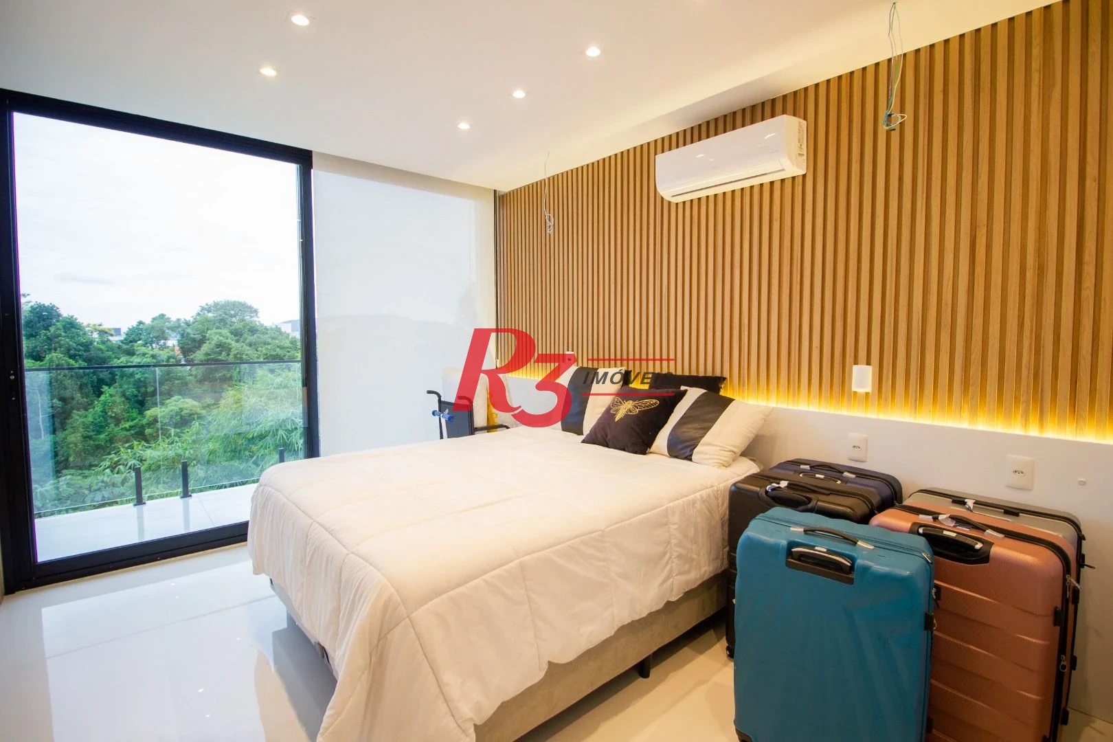 Casa com 4 dormitórios, 600 m² - venda por R$ 8.500.000,00 ou aluguel por R$ 50.000,00/mês - Marapé - Santos/SP