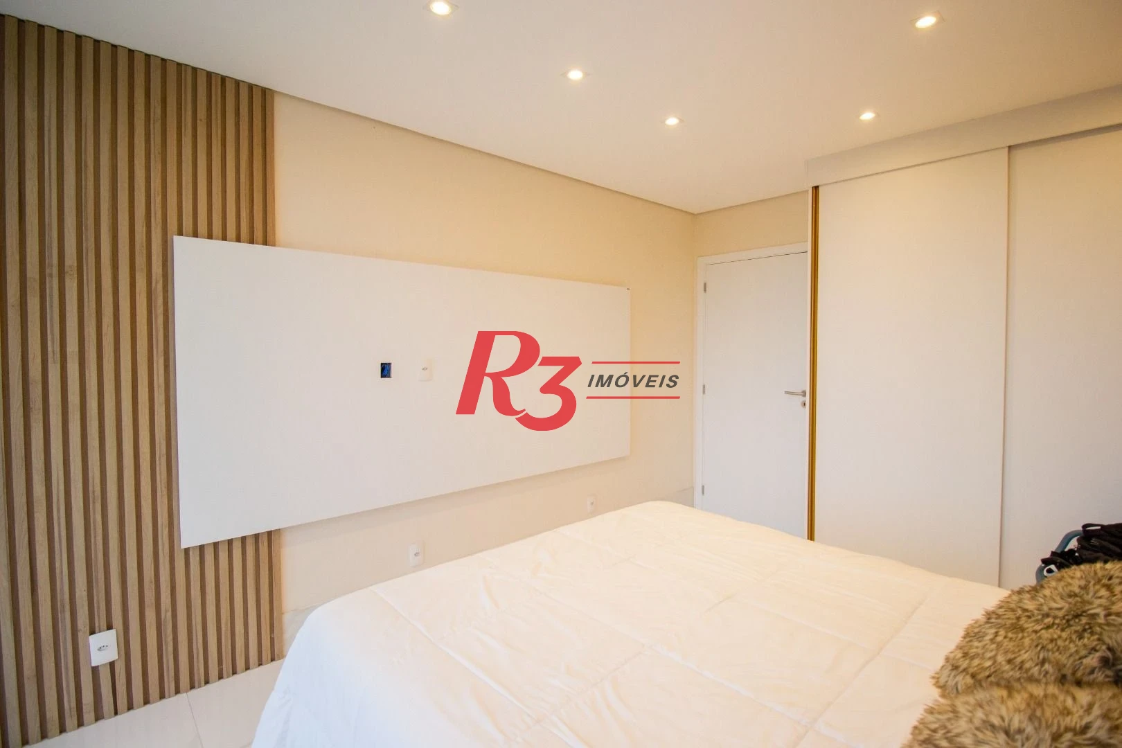 Casa com 4 dormitórios, 600 m² - venda por R$ 8.500.000,00 ou aluguel por R$ 50.000,00/mês - Marapé - Santos/SP