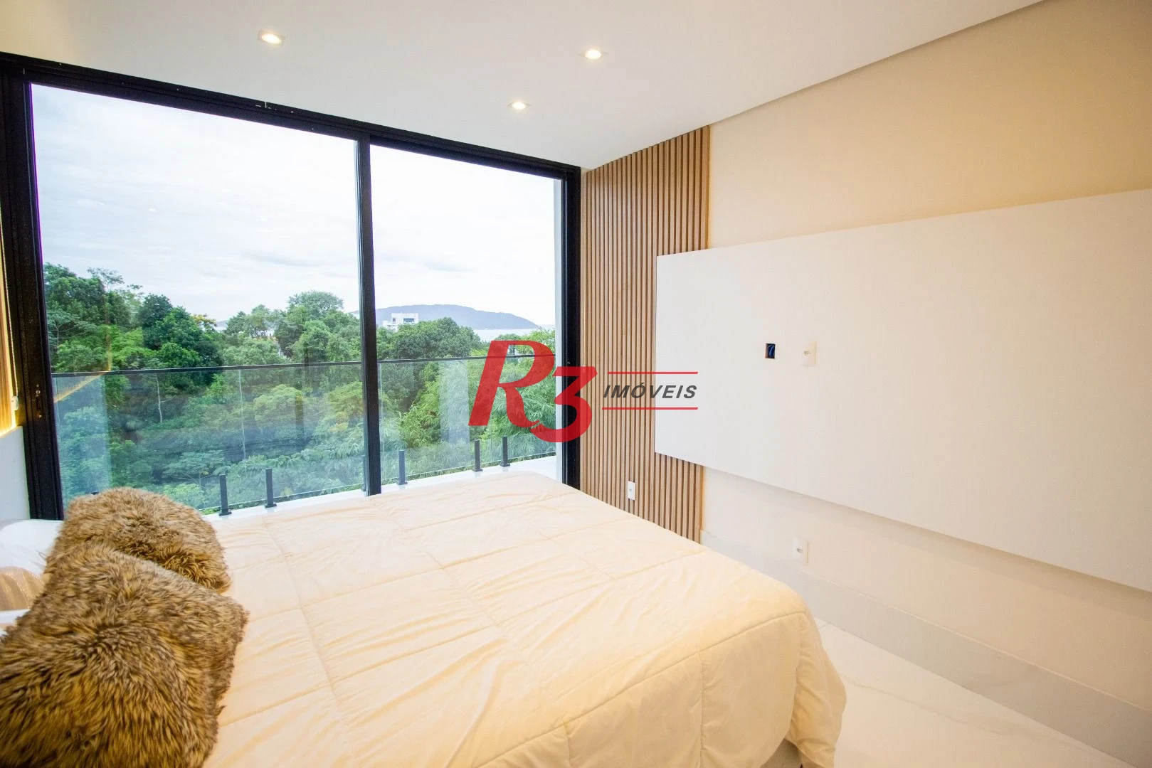 Casa com 4 dormitórios, 600 m² - venda por R$ 8.500.000,00 ou aluguel por R$ 50.000,00/mês - Marapé - Santos/SP
