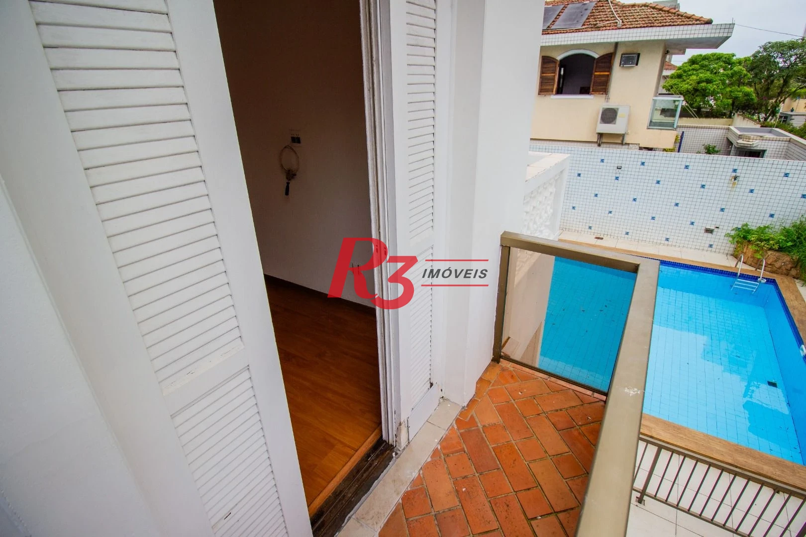 Casa com 4 dormitórios para alugar, 385 m² por R$ 20.934,21/mês - Ponta da Praia - Santos/SP