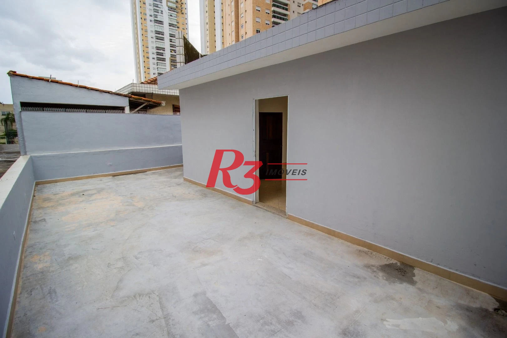 Casa com 4 dormitórios para alugar, 385 m² por R$ 20.934,21/mês - Ponta da Praia - Santos/SP