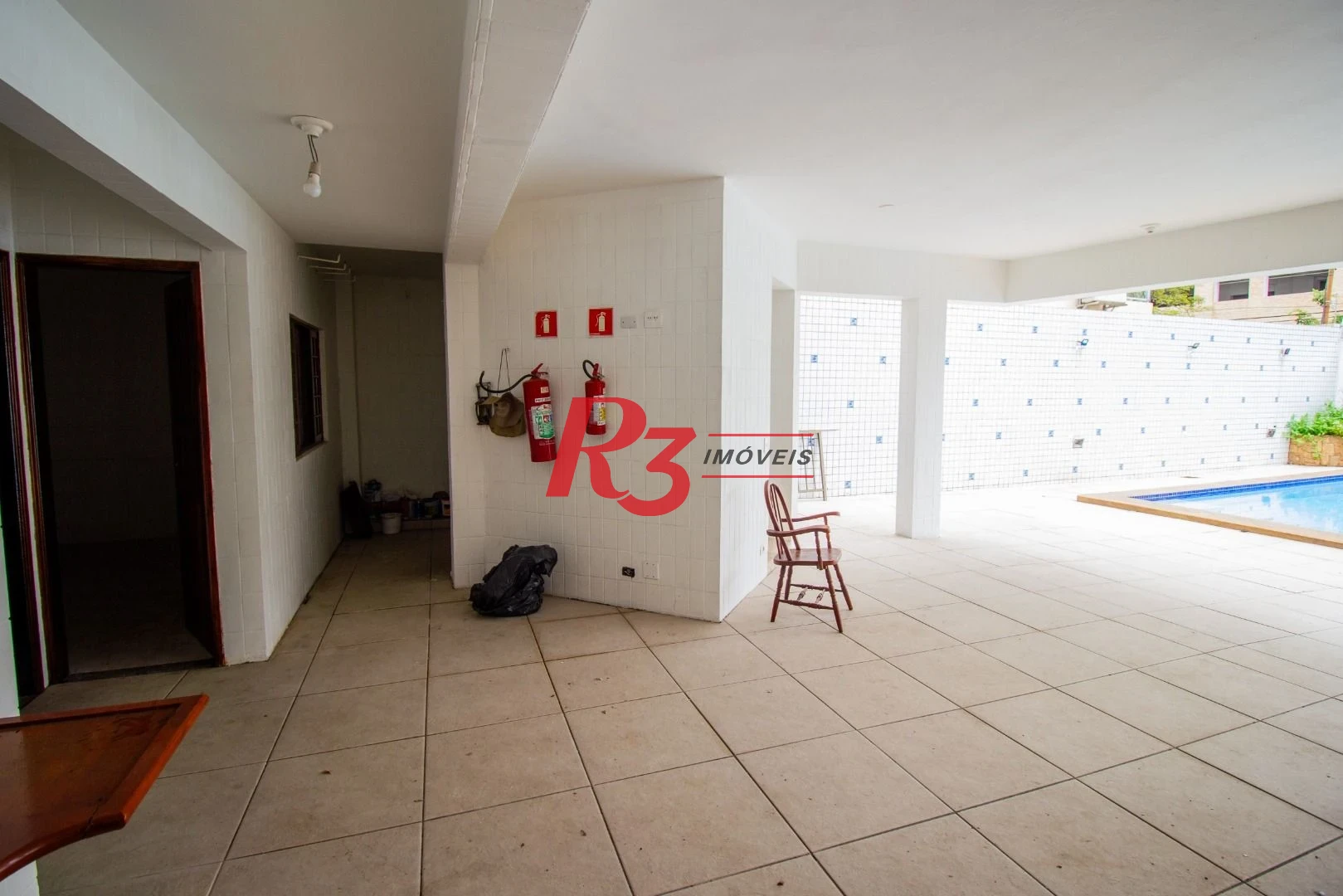 Casa com 4 dormitórios para alugar, 385 m² por R$ 20.934,21/mês - Ponta da Praia - Santos/SP