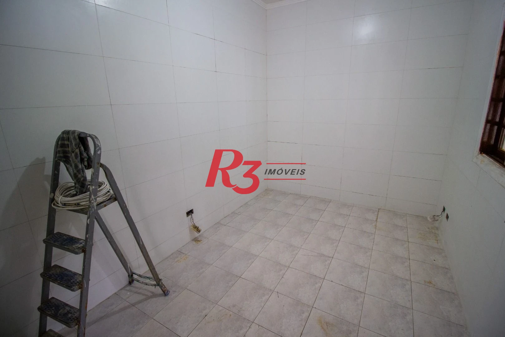 Casa com 4 dormitórios para alugar, 385 m² por R$ 20.934,21/mês - Ponta da Praia - Santos/SP
